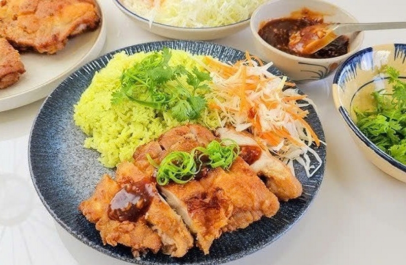 cơm gà lá dứa ảnh 6