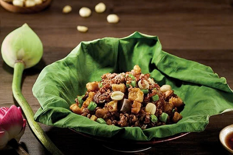 cơm gạo lứt hạt sen ảnh 1