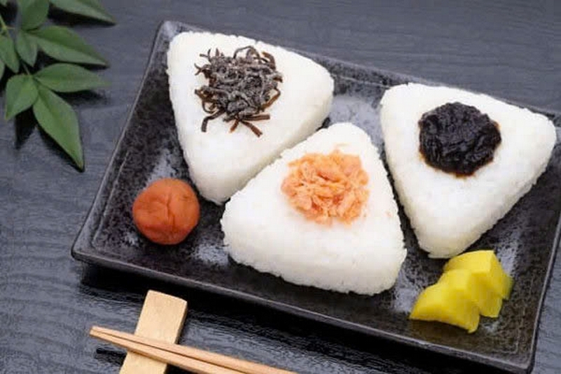 Cơm nắm bao nhiêu calo ảnh 3