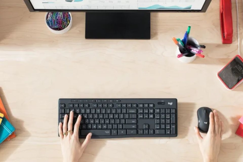 combo-ban-phim-va-chuot-khong-day-logitech-mk295-6.jpg