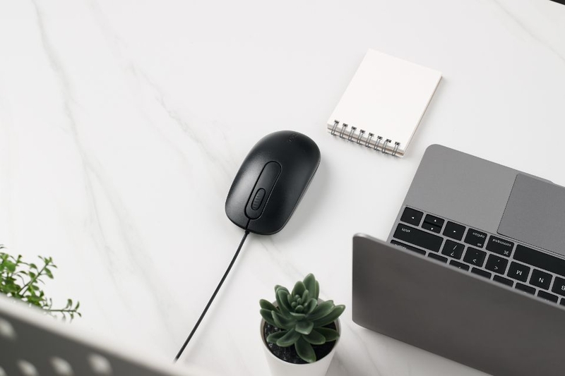cách đổi vị trí nút chuột cho người thuận tay trái