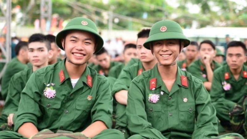 Công dân thuộc trường hợp nào được miễn gọi nhập ngũ? 5