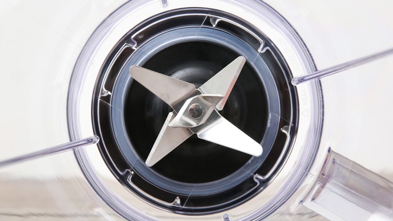 Công nghệ lưỡi dao 6 cánh thép không gỉ