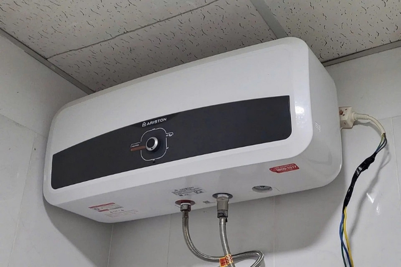 Công suất bình nóng lạnh 15L ảnh 5