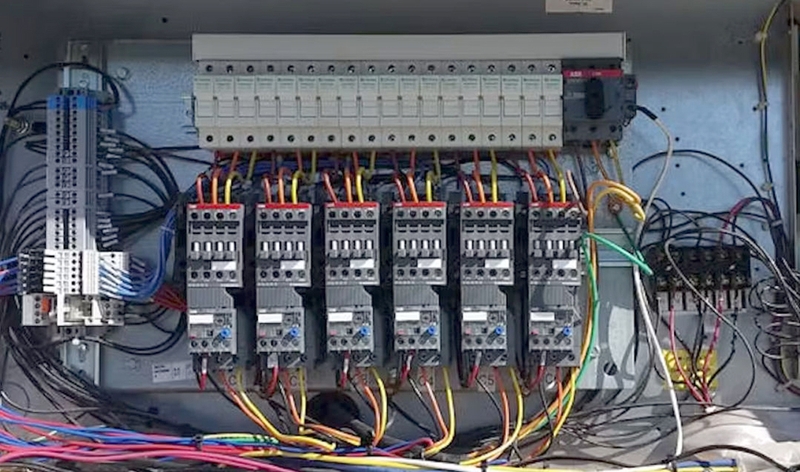 Công tắc tơ 1 pha - 04