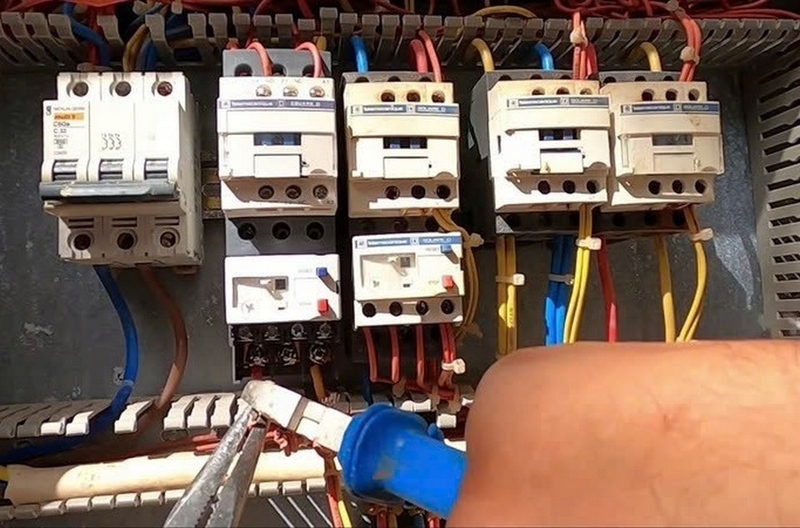 Công tắc tơ 3 pha ảnh 1