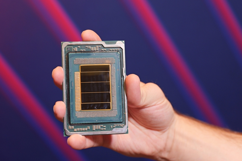 CPU Xeon mạnh nhất 1