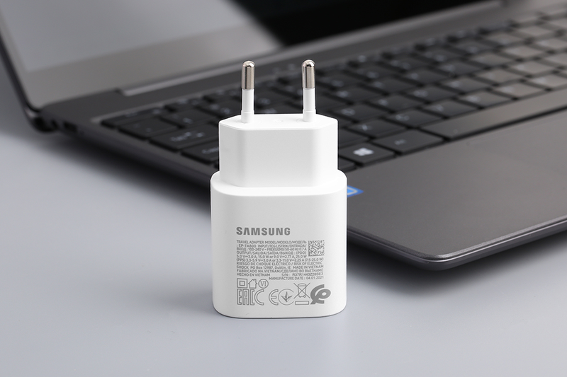 củ sạc Samsung bị nóng 7