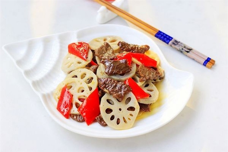 củ sen xào 3