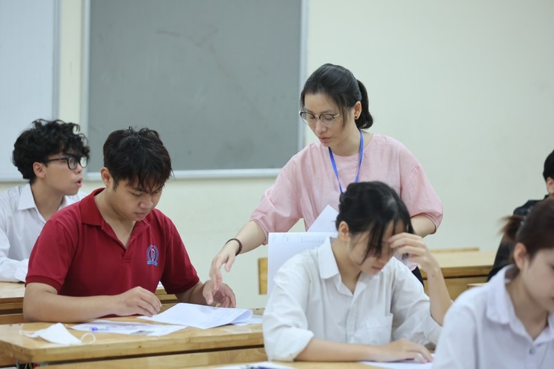 to hop mon thi khoi d65