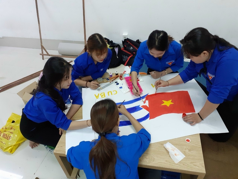 nganh chinh tri hoc