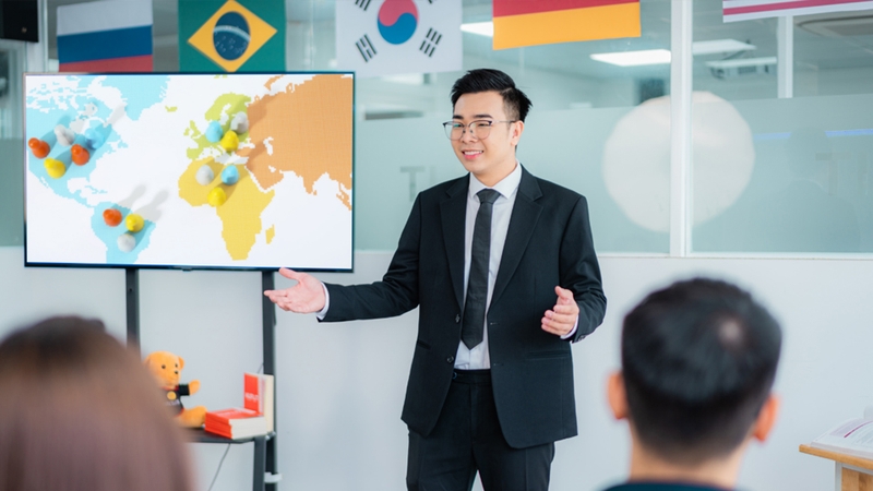 Ngành Ngoại giao - Quan hệ quốc tế