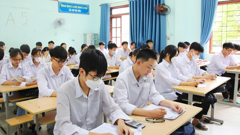 Tổ hợp môn thi khối D94 bao gồm Tiếng Nhật