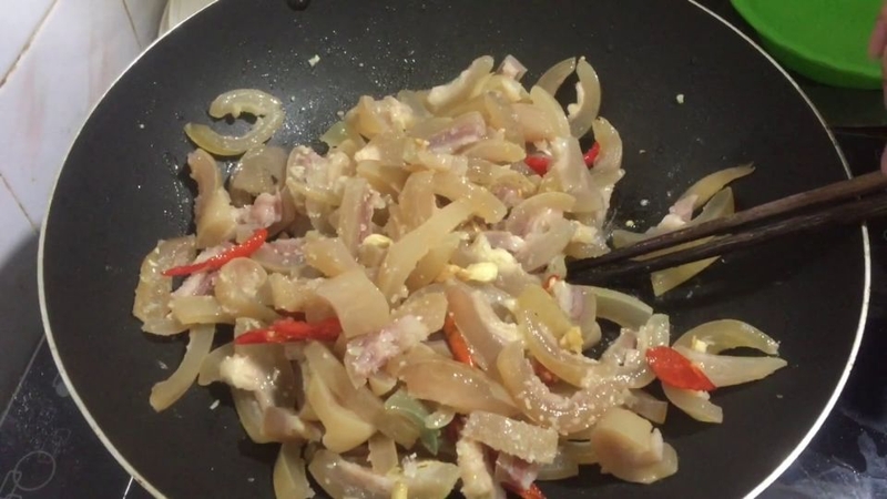 Bước 2: Xào da bò