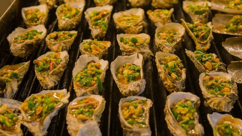 Hàu nướng mọi