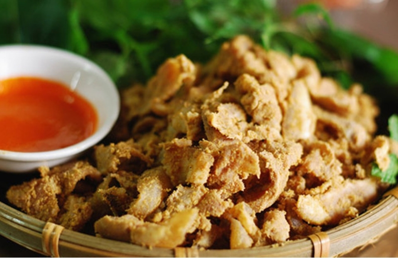 Thịt lợn muối chua Mai Châu
