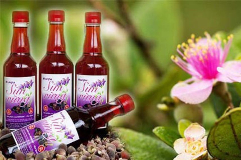 Rượu vang sim tại Măng Đen