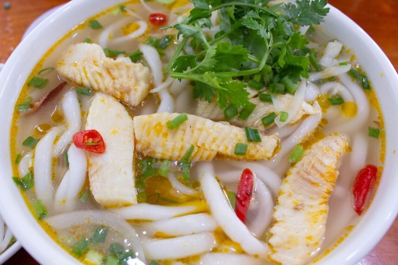 Bánh canh cá lóc