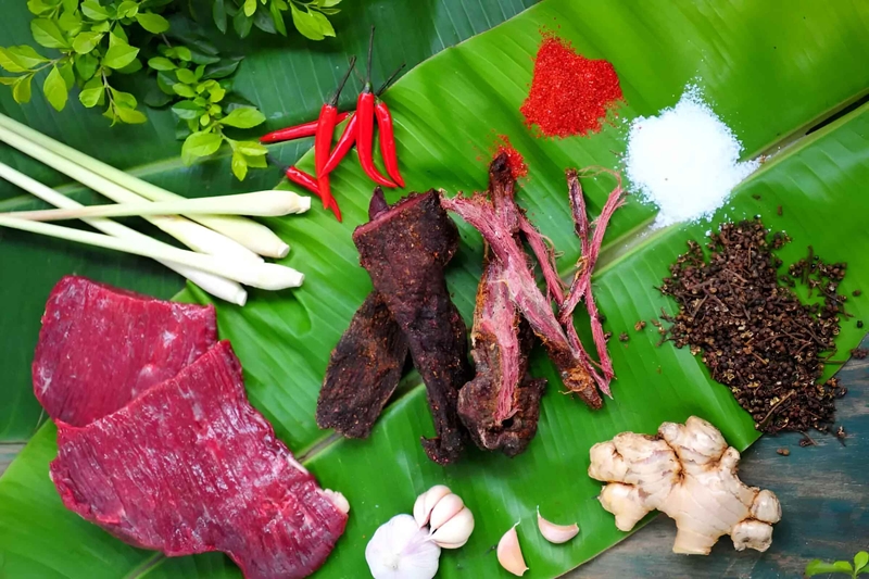 Thịt trâu gác bếp