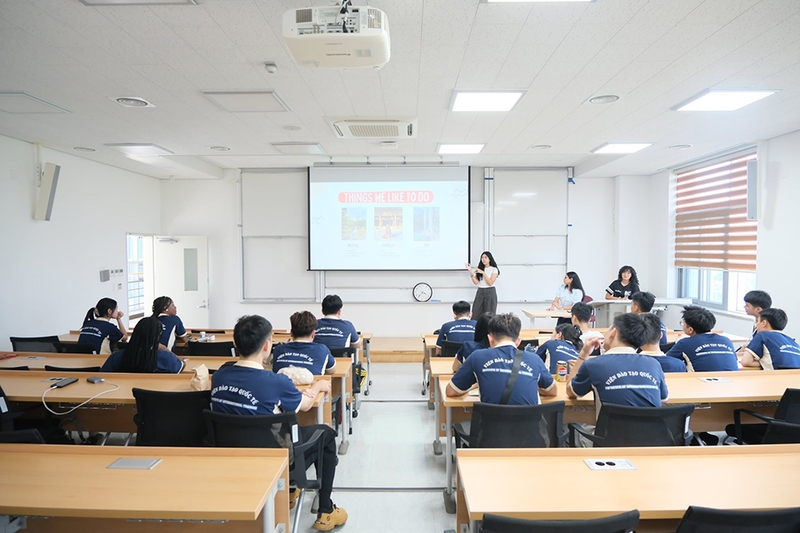 Điểm chuẩn Đại học Công nghệ Thông tin và Truyền thông Thái Nguyên 2025 - 04