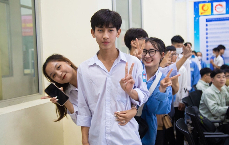 Điểm chuẩn Đại học Công nghiệp Quảng Ninh 2025 - 04