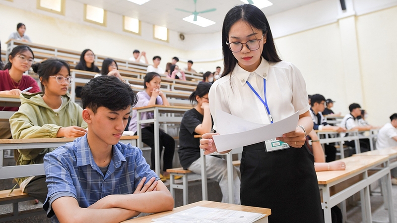 điểm chuẩn Đại học Điện Lực 2025 - 07