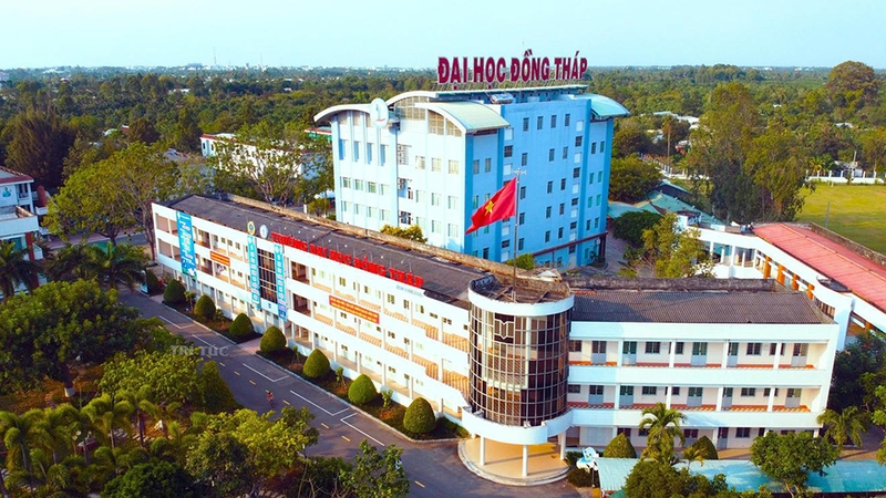Đại học Đồng Tháp điểm chuẩn 2025 - 02