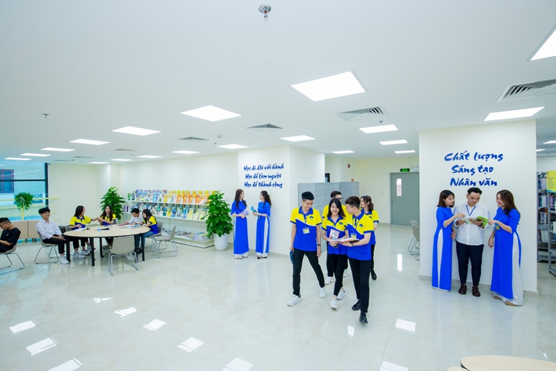 Điểm chuẩn Đại học Hạ Long 2025 - 02