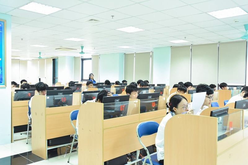 Điểm chuẩn Đại học Hà Tĩnh 2025 - 06