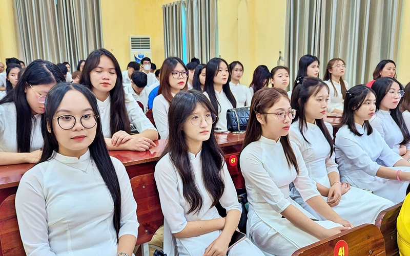 Điểm chuẩn Đại học Hải Dương 2025 - 06