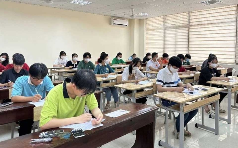 Đại học Hùng Vương Phú Thọ điểm chuẩn 2025 - 03