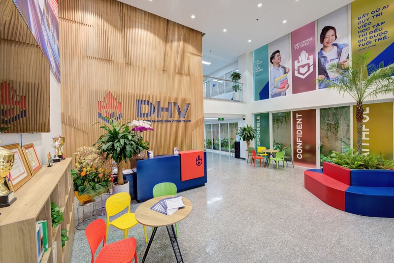 Đại học Hùng Vương TPHCM học phí 2025 hình 1