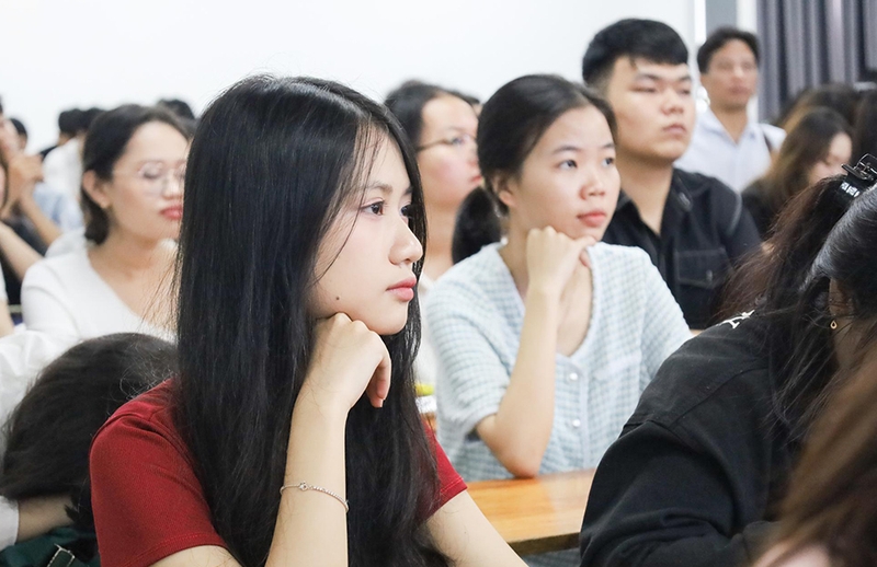 Điểm chuẩn Đại học Kiến trúc Đà Nẵng 2025 - 04