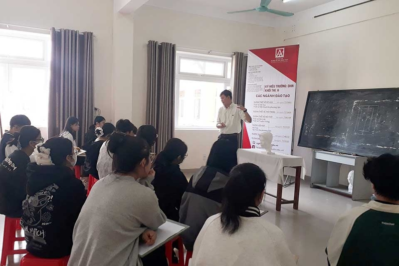 Điểm chuẩn Đại học Nghệ thuật Huế 2025 - 04