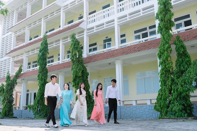 Điểm chuẩn Đại học Quảng Bình 2025 - 06