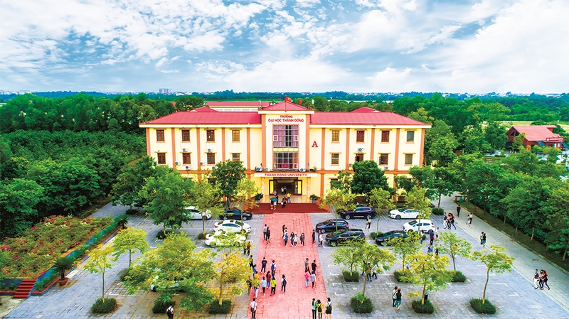 Điểm chuẩn Đại học Thành Đông 2025 - 02