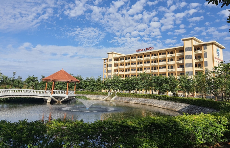 Điểm chuẩn Đại học Thành Đông 2025 - 03