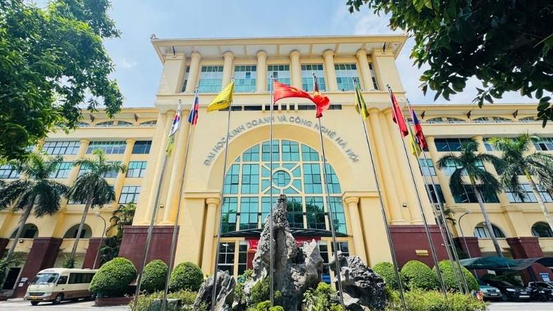Đại học Kinh doanh và Công nghệ Hà Nội