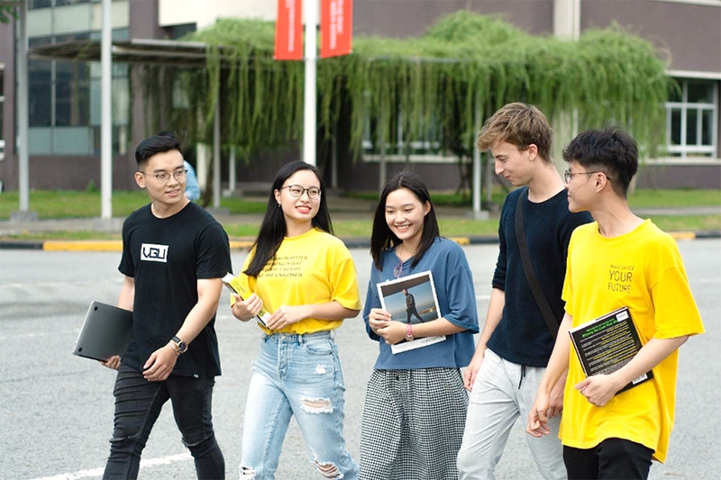 Điểm chuẩn Đại học Việt Đức 2025 - 06