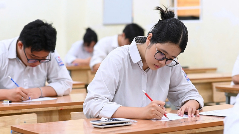 Điểm thi THPT là phương thức xét tuyển chiếm phần lớn chỉ tiêu