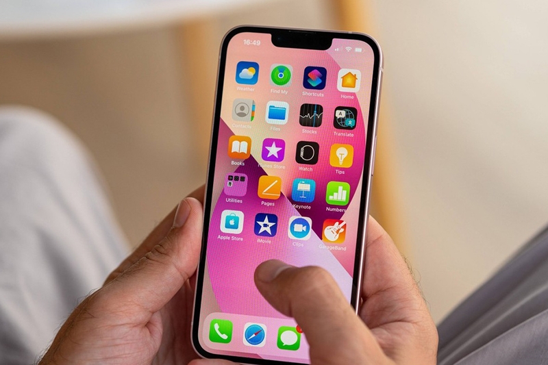 dang-dung-iphone-x-thi-len-doi-iphone-nao-3.jpg