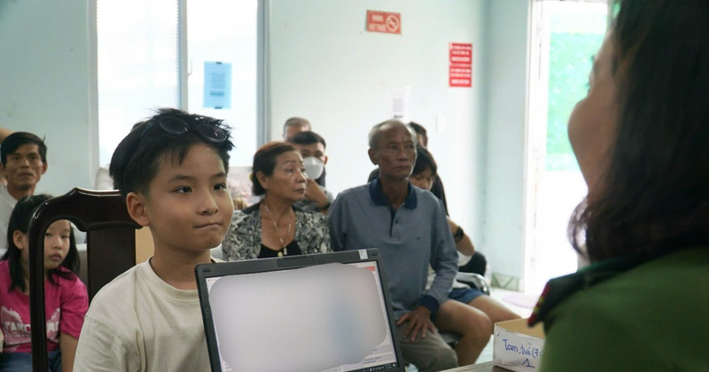 Đăng ký thường trú hoặc tạm trú