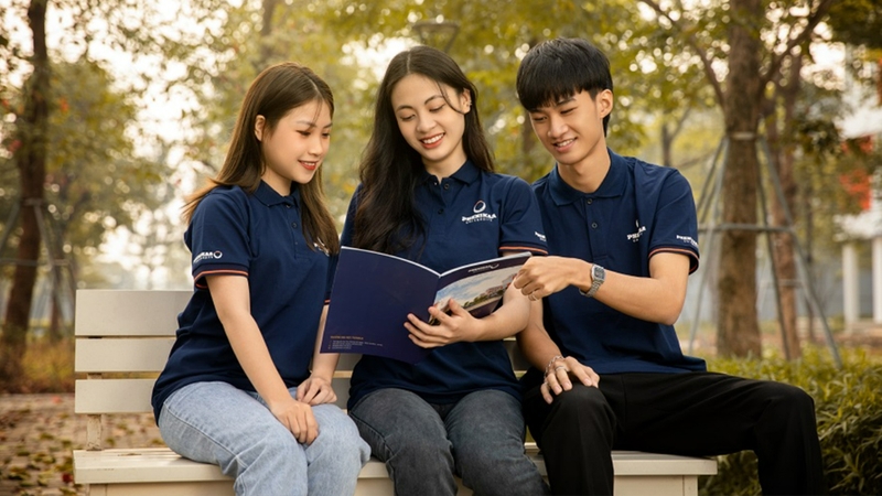 Thí sinh trúng tuyển cần hoàn thành các thủ tục để nhập học