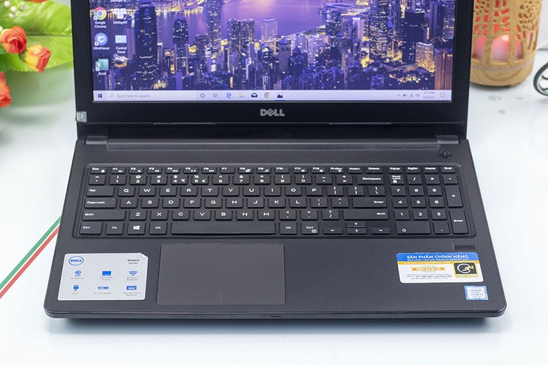 Đánh giá Dell Vostro 3568 - 04
