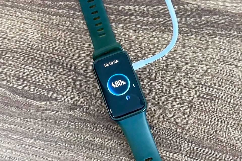 Đánh giá Huawei Band 8 - 06