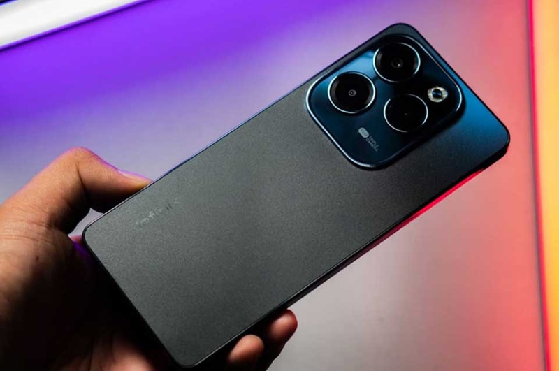 Đánh giá Infinix Hot 40 - 03