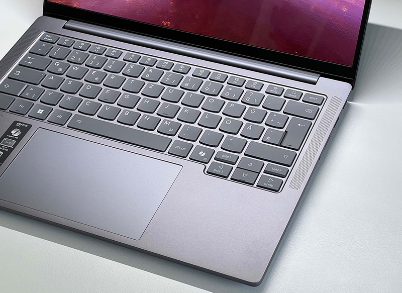Đánh giá Lenovo IdeaPad 5 Pro - 06