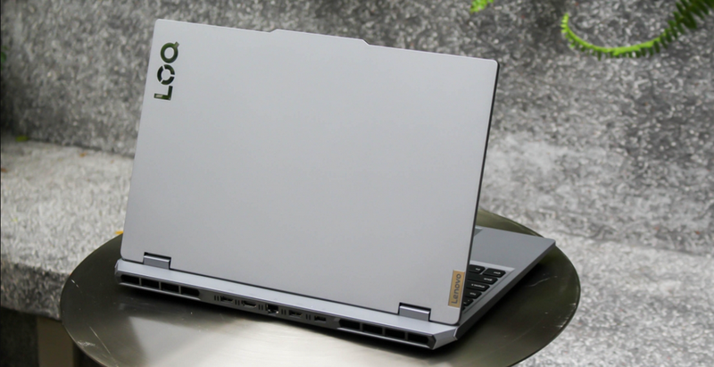Đánh giá Lenovo LOQ 15ARP9 về thiết kế