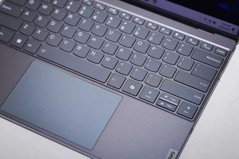 Đánh giá Lenovo ThinkBook X AI 2024 - 08