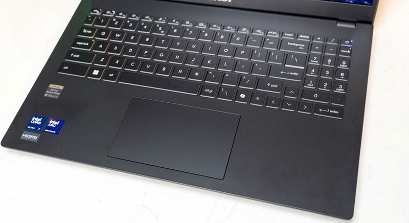 Đánh giá MSI Modern 15 - 02